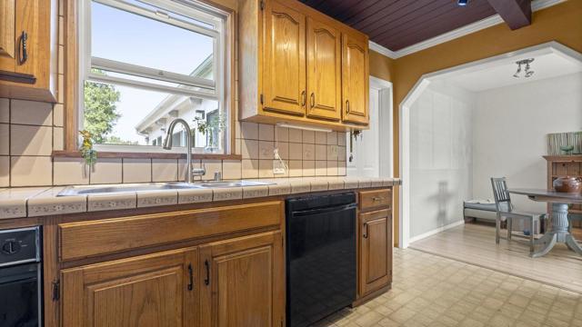 848 Kenneth Avenue, Campbell CA: https://media.crmls.org/mediaz/74d712b3-d984-431e-bbd1-797629315c90.jpg