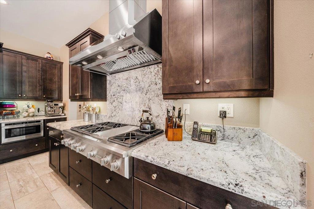 541 Ledge - photo 9