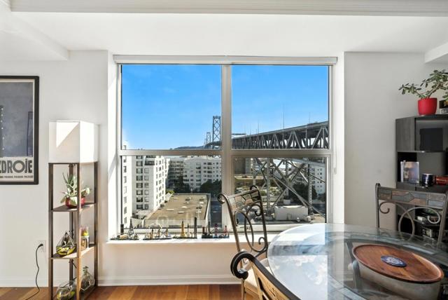 400 Beale Street, San Francisco CA: https://media.crmls.org/mediaz/74d9cee2-3549-4c3e-96a4-4ba3465cbbed.jpg