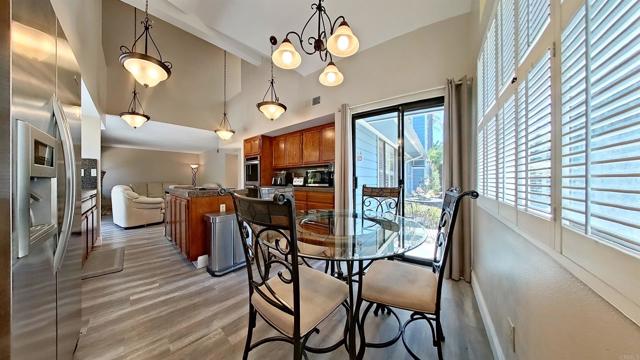 2618 Unicornio Street, Carlsbad CA: https://media.crmls.org/mediaz/74d9e51e-0667-4739-bcdd-a501f4ddcbae.jpg