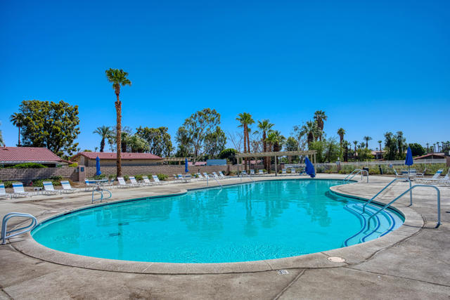 82208 Cochran Drive, Indio CA: https://media.crmls.org/mediaz/74da7246-f336-4ef5-8e09-d693f15056c1.jpg