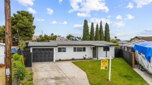 5243 Tara Place, San Diego CA: https://media.crmls.org/mediaz/74db39d3-b96a-435e-b620-666dadcc8f2e.jpg