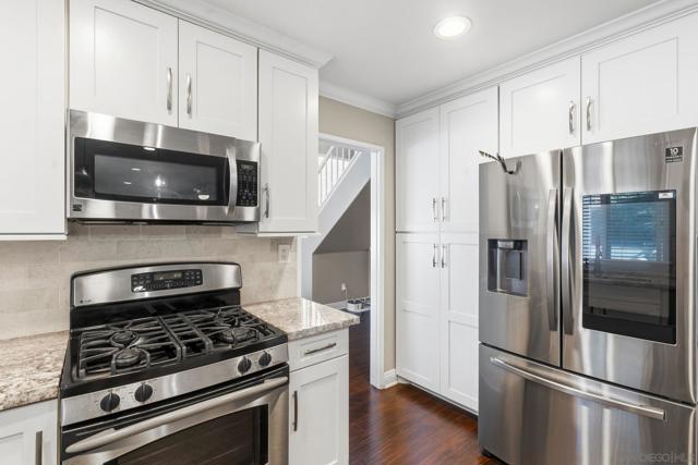 Image 16 of 48 For 30939 Calle Pina Colada