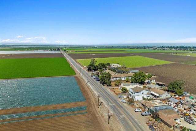 2022 Hitchcock Road, Salinas CA: https://media.crmls.org/mediaz/74dcbabf-40cf-4151-b571-d403fc14a39a.jpg
