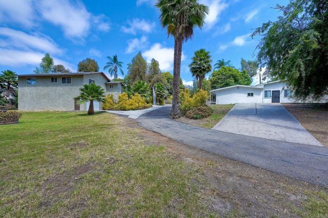Detail Gallery Image 5 of 13 For 343 Hill Dr, Vista,  CA 92083 - – Beds | – Baths
