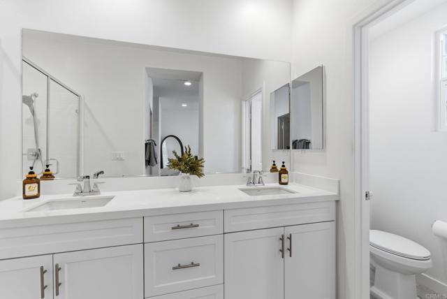 Detail Gallery Image 27 of 37 For 4367 Pacifica Way #2,  Oceanside,  CA 92056 - 3 Beds | 3/1 Baths