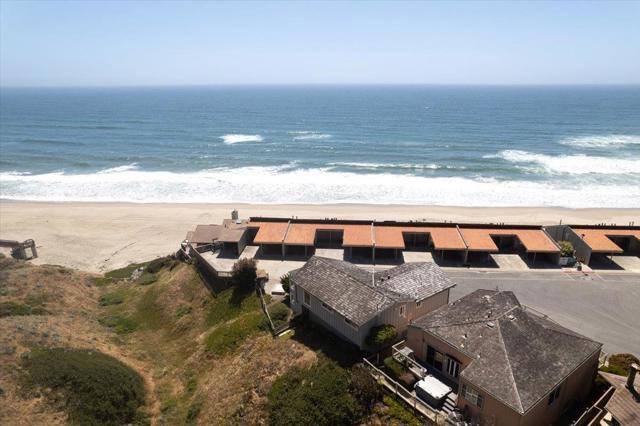665 Sand Dollar Lane, Watsonville CA: https://media.crmls.org/mediaz/74ded166-3640-40aa-b5c5-e074d97d29bf.jpg