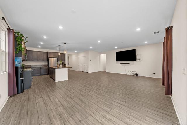 Image 9 of 43 For 30929 Windy Ridge Way