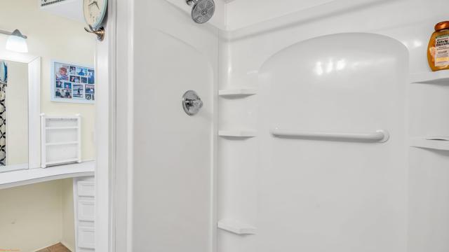 Image 16 of 36 For 15500 Bubbling Wells Road 275