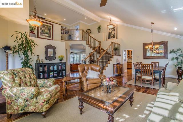 2438 Pinehurst Ct, Discovery Bay CA: https://media.crmls.org/mediaz/74e0fee4-6d77-4999-8f08-1b80f8610ff2.jpg