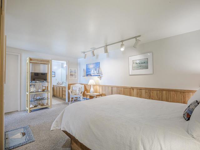 753 The Shoreline, La Selva Beach CA: https://media.crmls.org/mediaz/74e1072a-0c83-47b2-9582-25ae541babb3.jpg