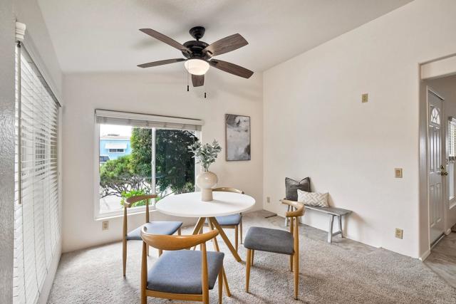 6496 Friendly Place, Carlsbad CA: https://media.crmls.org/mediaz/74e29bac-4a9c-4848-93ec-31257b454352.jpg