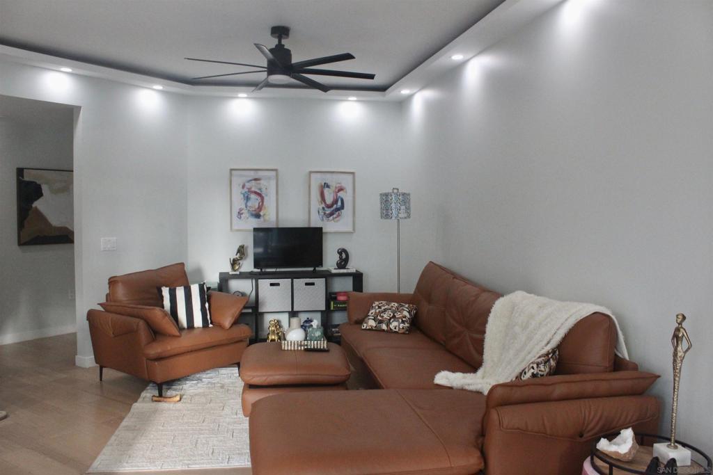 1441 9th Ave - photo 3