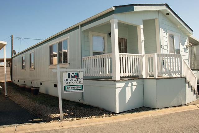 55 San Juan Grade Road, Salinas CA: https://media.crmls.org/mediaz/74e32f3e-eace-468d-ac43-9251bdec4674.jpg