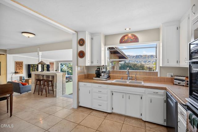 Detail Gallery Image 15 of 51 For 165 Feliz Dr, Oak View,  CA 93022 - 4 Beds | 2 Baths