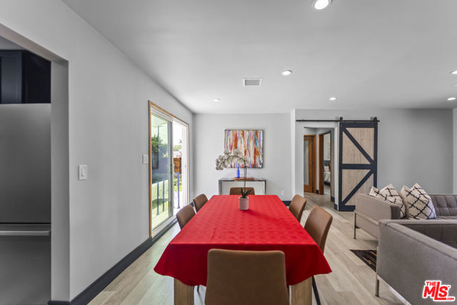 17660 Martha Street, Encino CA: https://media.crmls.org/mediaz/74e42a38-56d1-43be-904e-ccf33241a495.jpg