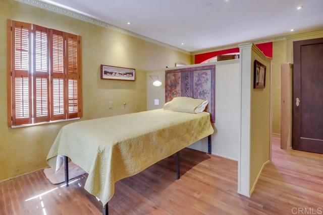 Detail Gallery Image 59 of 73 For 3014 Xenophon St, Point Loma,  CA 92106 - 5 Beds | 3 Baths