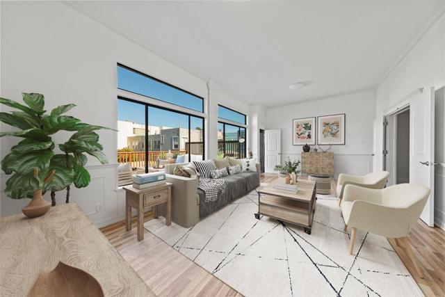 15241526 Irving Street, San Francisco CA: https://media.crmls.org/mediaz/74e7289f-bab7-489a-aebe-bf871eb5c4ef.jpg