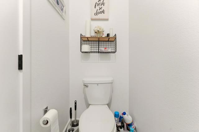 Detail Gallery Image 16 of 46 For 796 Makani St #3,  Chula Vista,  CA 91911 - 4 Beds | 3/1 Baths