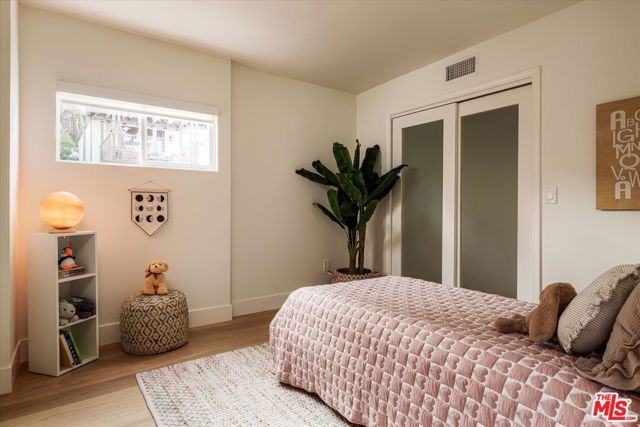 2162 Lyric Avenue, Los Angeles CA: https://media.crmls.org/mediaz/74e7f0d2-a90f-448d-b1f5-b22f6d132e3f.jpg