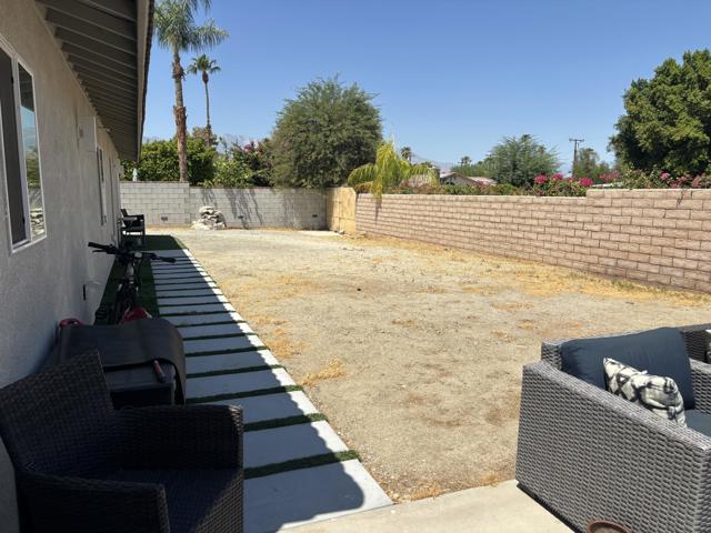 44795 Cabrillo Avenue, Palm Desert, CA 92260