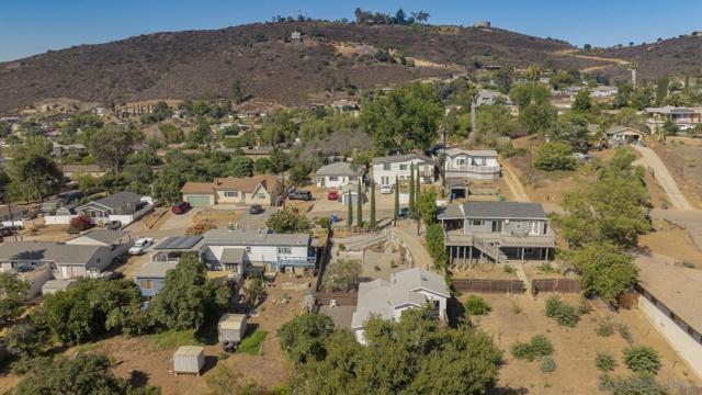 8545 Gardena Rd, Lakeside CA: https://media.crmls.org/mediaz/74ebc656-cc8e-451e-9678-97690f0f0ede.jpg