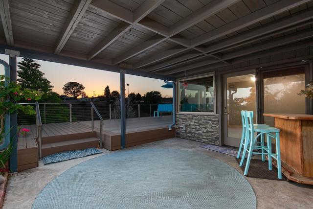 2546 MARATHON DR, San Diego CA: https://media.crmls.org/mediaz/74ee101f-4d56-45e3-bd40-10ba6b53fbf4.jpg