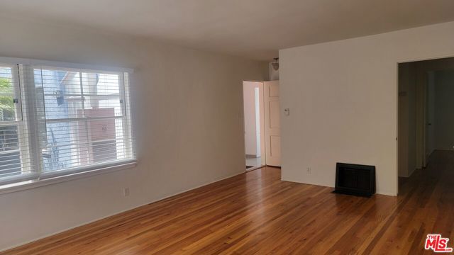 1137 26th Street, B photo 7