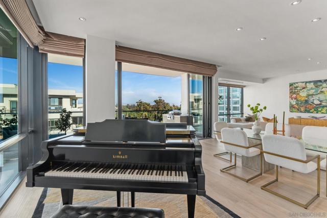 2604 5th Ave, San Diego CA: https://media.crmls.org/mediaz/74eeca79-9721-473b-8191-ae2c9d7185f0.jpg