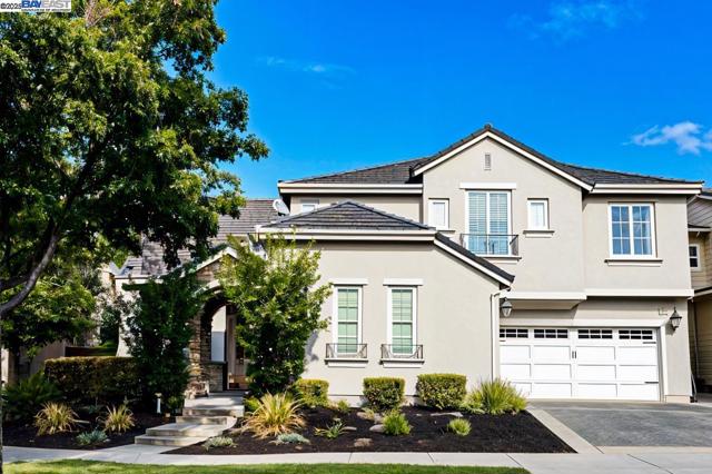 3055 Hastings Way, San Ramon CA: https://media.crmls.org/mediaz/74f06383-4b84-4653-a0d6-31dc378d156b.jpg