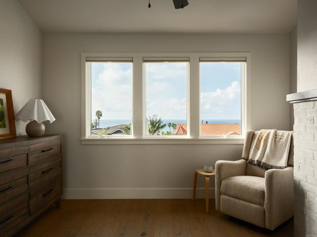 1011 Devonshire Drive, San Diego CA: https://media.crmls.org/mediaz/74f0fe04-5cd3-4941-b4e5-e53ab4ee86fb.jpg