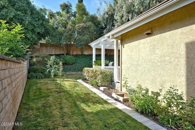 29140 Quail Run Drive, Agoura Hills CA: https://media.crmls.org/mediaz/74f16f05-66cc-4714-810d-b010ee8a214b.jpg