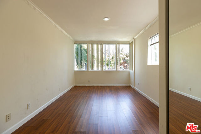 1233 BARRY Avenue, Los Angeles CA: https://media.crmls.org/mediaz/74f19c0a-2666-4d5f-848d-af41f68a9738.jpg