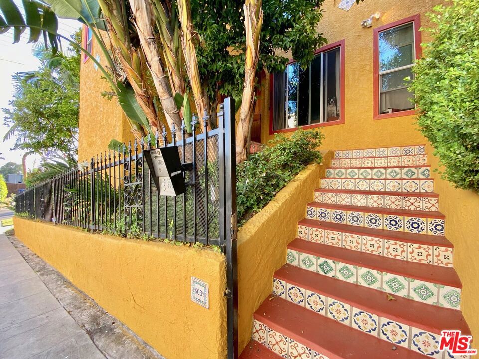 1/2 Tularosa Drive