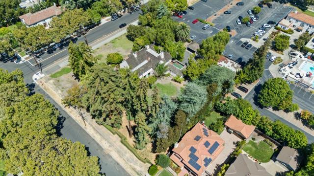 1190 Emory Street, San Jose CA: https://media.crmls.org/mediaz/74f3a0a9-1af7-4ba1-b0e3-f7d5ff46602e.jpg