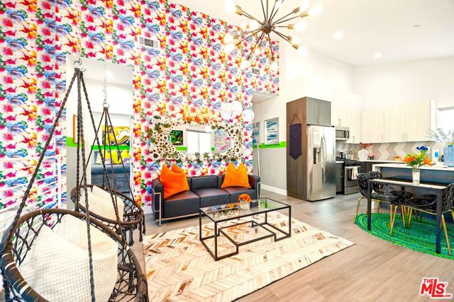 5853 Vineland Avenue, North Hollywood CA: https://media.crmls.org/mediaz/74f3ebc2-5eba-4f59-8d80-2778cec5059d.jpg