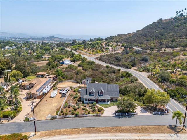 Detail Gallery Image 60 of 60 For 598 Caminito a Casa, San Marcos,  CA 92078 - 4 Beds | 3/1 Baths