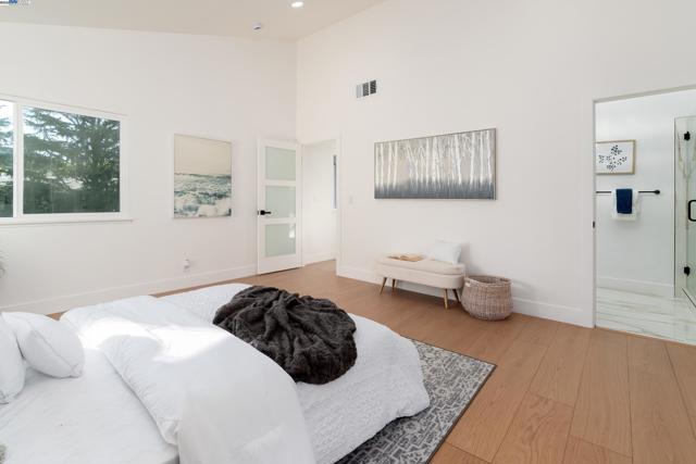 498 Via Royal, Walnut Creek CA: https://media.crmls.org/mediaz/74f4d04c-5102-4e5f-a0e9-bb44be00bc89.jpg