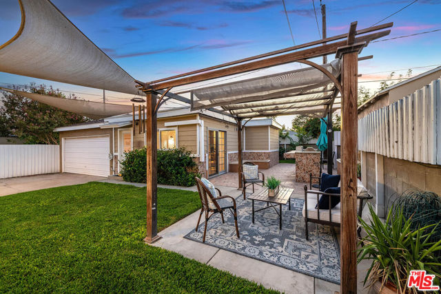 3 Bed Home for Sale in Burbank, California