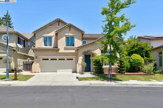 5615 Applegate Way, Dublin CA: https://media.crmls.org/mediaz/74f4fb0f-73ac-49ea-9529-e79d4a26583b.jpg