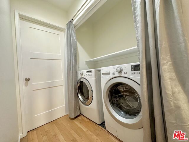 1246 N Genesee Avenue, West Hollywood CA: https://media.crmls.org/mediaz/74f51528-76aa-478b-835a-2d18cfa1f4b3.jpg