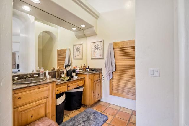 Detail Gallery Image 20 of 36 For 16001 Dorothy Ln, Valley Center,  CA 92082 - 3 Beds | 2/1 Baths