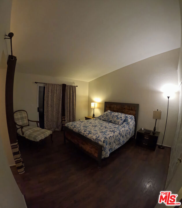 3223 Quarry Road, Palmdale CA: https://media.crmls.org/mediaz/74f8b66f-1fe4-4f6c-9748-7f0e10781630.jpg