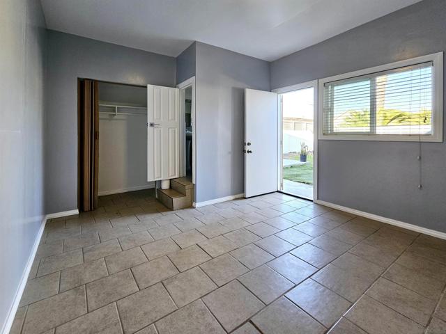 425 E 16Th St, National City CA: https://media.crmls.org/mediaz/74f8d809-8d9d-4bbf-bcdc-99be9892cfae.jpg