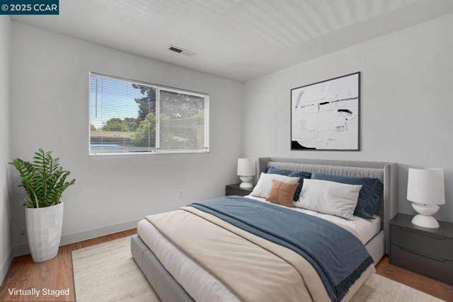 1440 Reganti Pl, Concord CA: https://media.crmls.org/mediaz/74fc381a-23e4-4a27-a56a-73aee8465b96.jpg