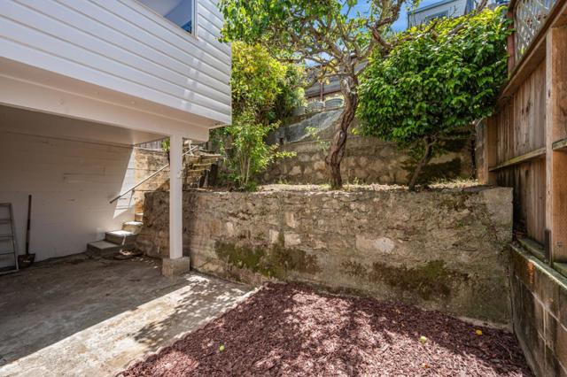 319 Sweeny Street, San Francisco CA: https://media.crmls.org/mediaz/74fc49cf-089d-4ad7-911f-ebce7d03bbd2.jpg