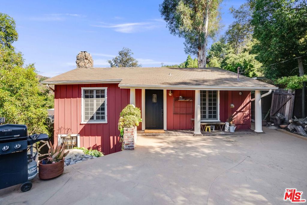 19508 Lookout Trail