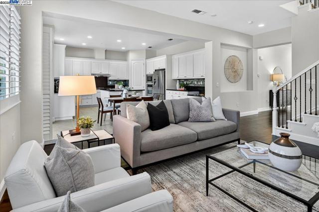 7829 Ridgeline Place, Dublin CA: https://media.crmls.org/mediaz/74fcb3c1-9731-43a0-a643-6ea6cdb9b921.jpg