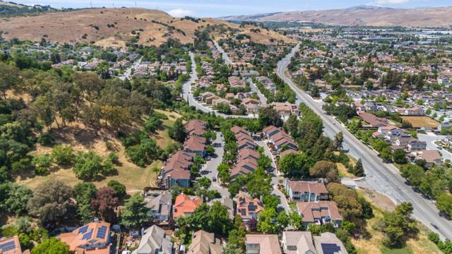 17992 Hillwood Lane, Morgan Hill CA: https://media.crmls.org/mediaz/74fcc929-3111-4058-b2ce-6b85c41f9c43.jpg