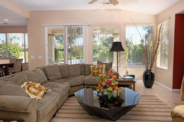67646 S Natoma Drive, Cathedral City CA: https://media.crmls.org/mediaz/74fd58a5-4bf4-4a68-aed3-1b6fe3195b8e.jpg